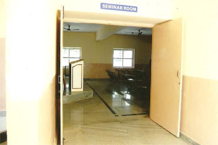 Kalpataru College of Education campus in Tiptur, Karnataka, India — photo 5