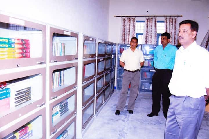 Maa Saraswati College of Pharmacy campus in Azimgarh, Punjab, India — photo 4