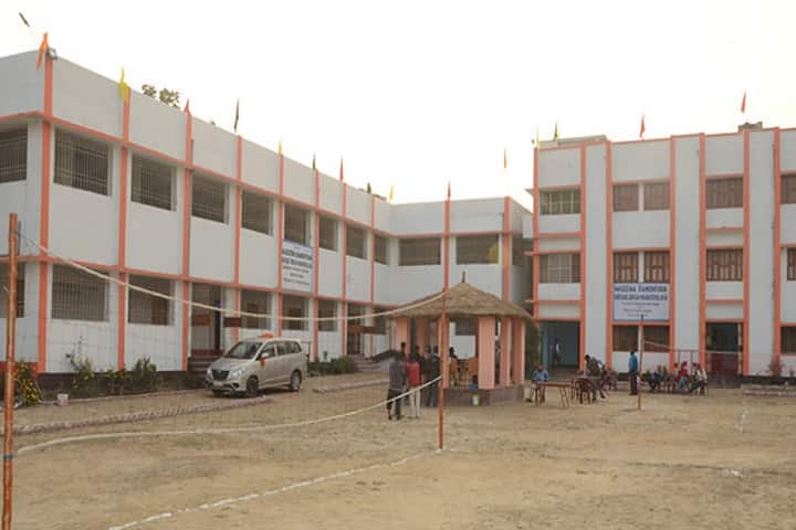 Nageena Ramdhyan Shikshak Shiksha Mahavidyalaya campus in Sheohar, Bihar, India — photo 1