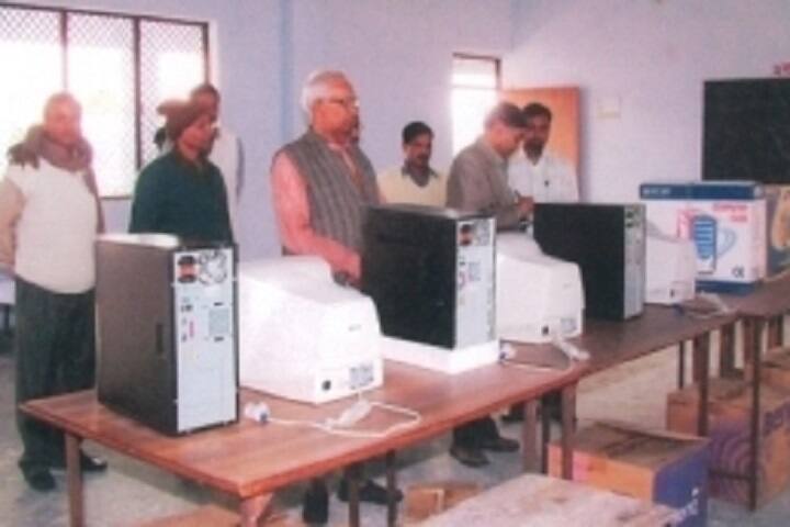 Sri Vimal Nath Shiksha Prashikshan Mahila Mahavidyalaya campus in Sitapur, Uttar Pradesh, India — photo 4