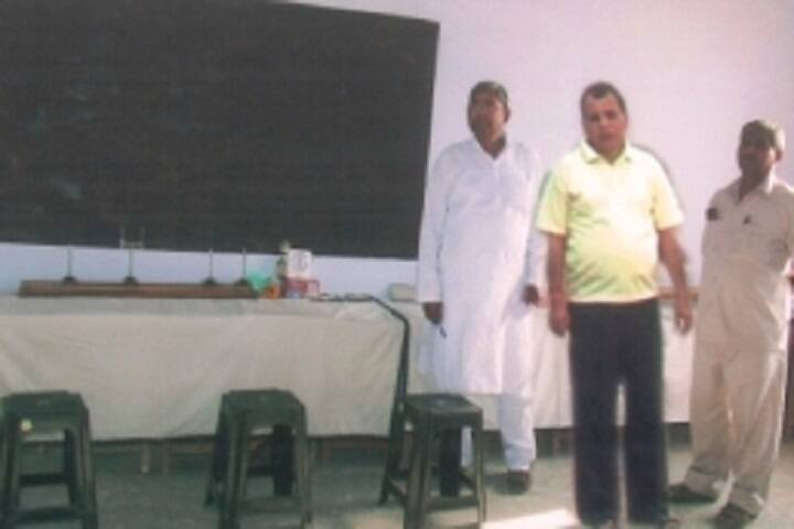 Sri Vimal Nath Shiksha Prashikshan Mahila Mahavidyalaya campus in Sitapur, Uttar Pradesh, India — photo 5