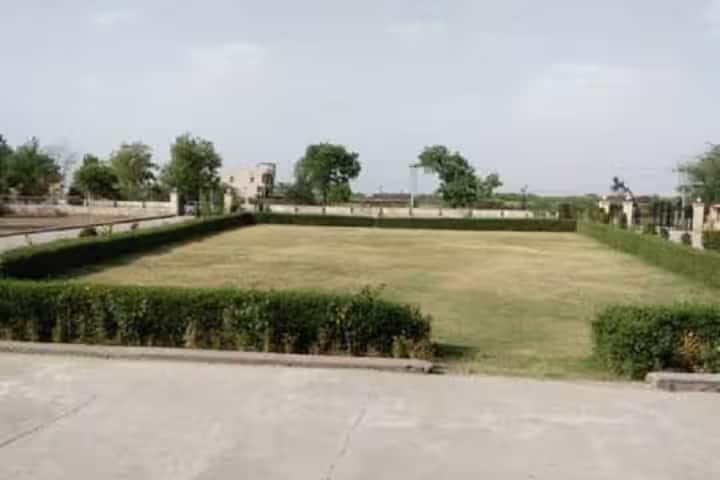 Gyan Deep Shikshak Prashikshan Mahavidyalaya campus in Bhilwara, Rajasthan, India — photo 2