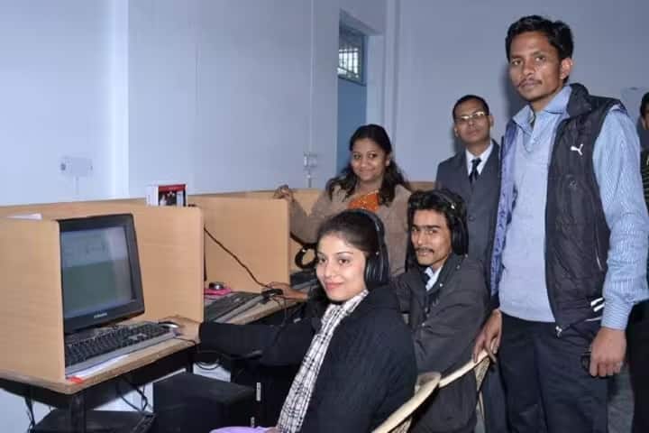 Shivalik Institute of Education campus in Saharanpur, Uttar Pradesh, India — photo 4