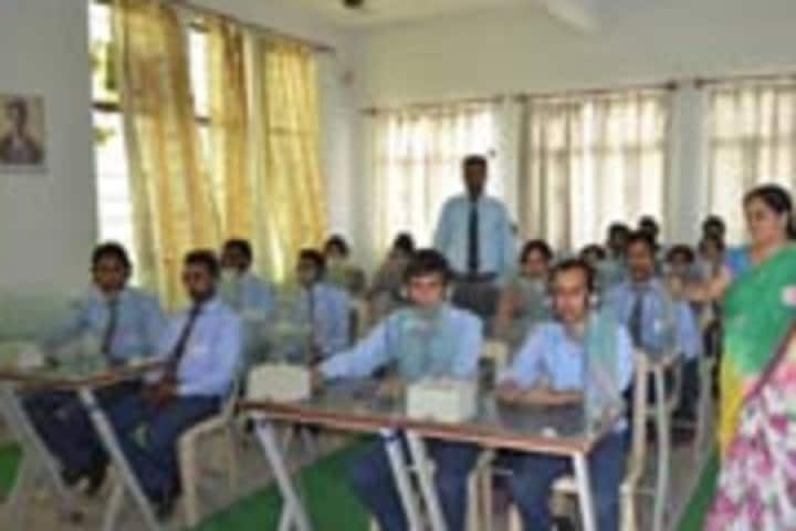 Regency Teachers Training College campus in Sitapur, Uttar Pradesh, India — photo 3