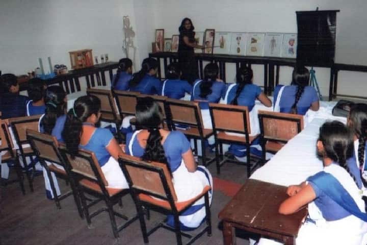 Smt Mahadevi Mahila Teacher Training College campus in Alwar, Rajasthan, India — photo 5