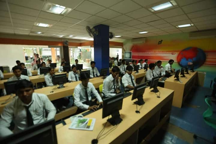 Amrutvahini College of Engineering campus in Ahmednagar, Maharashtra, India — photo 5
