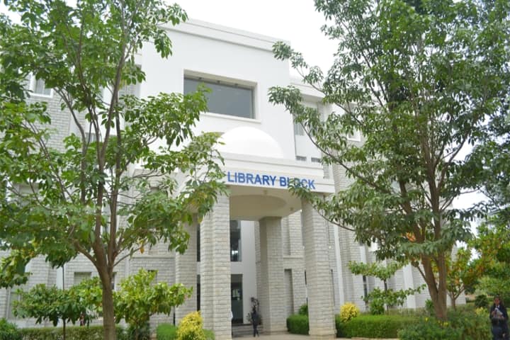 Reva Institute of Technology and Management campus in Bangalore, Karnataka, India — photo 2