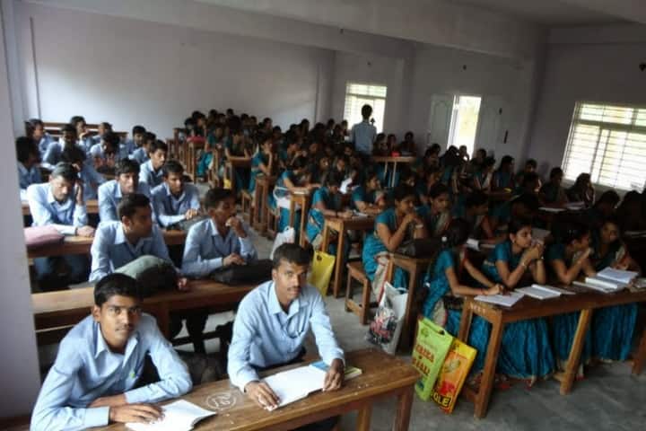 Vagdevi College of Education campus in Thirthahalli, Karnataka, India — photo 3