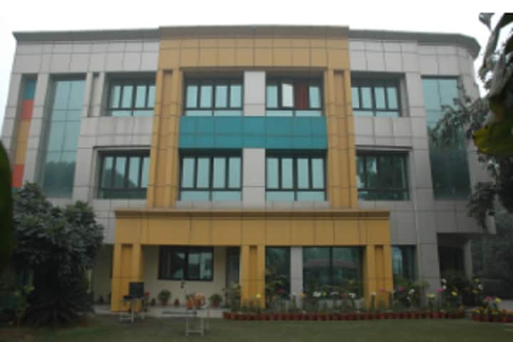 College of Education campus in Ghaziabad, Uttar Pradesh, India — photo 1