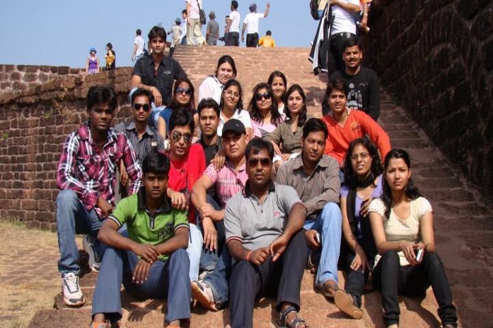 Smt Sudesh Devi Memorial College of Education campus in Amroha, Uttar Pradesh, India — photo 4