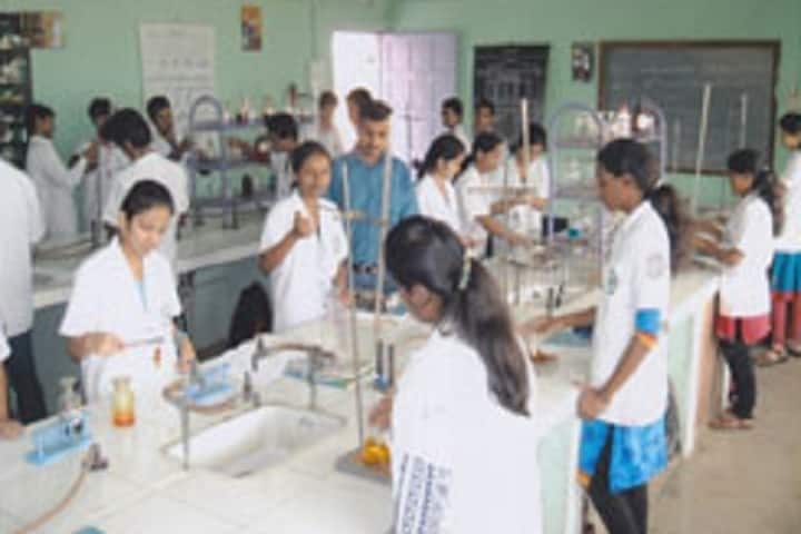 Vasantidevi Patil Institute of Pharmacy campus in Kodoli, Maharashtra, India — photo 1