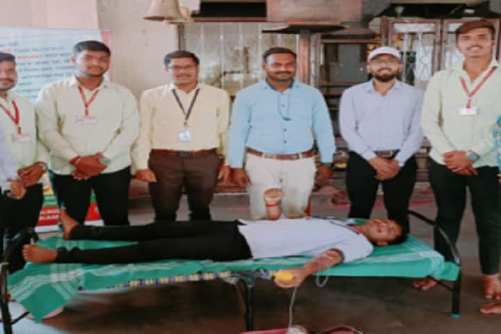 Vasantidevi Patil Institute of Pharmacy campus in Kodoli, Maharashtra, India — photo 3