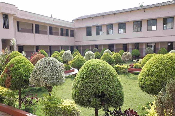 ML Manjaiah Setty Narasimha Setty College of Education campus in Chikmagalur Rural, Karnataka, India — photo 2