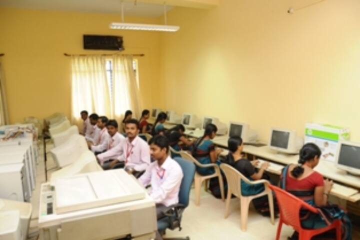 Soniya Education Trust's College of Education campus in Hubali-Dharwad, Karnataka, India — photo 6