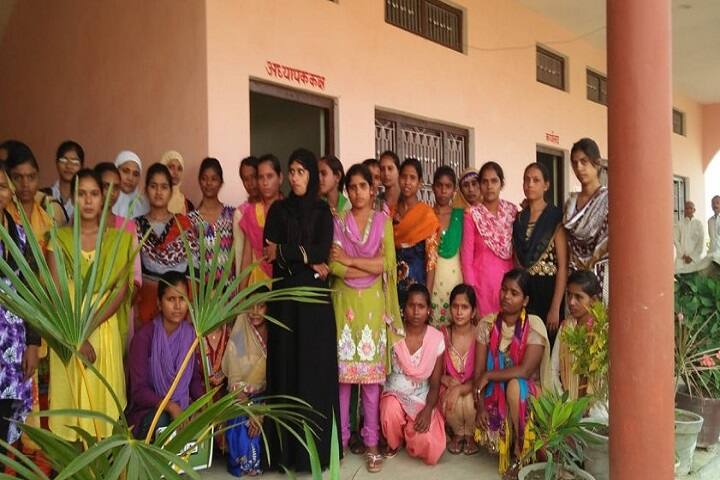 Maa Mewati Tara Devi Institute of Girls Education campus in Mau, Uttar Pradesh, India — photo 4