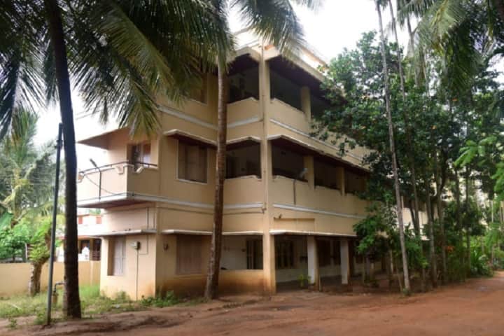 St Xavier College of Education campus in Thanjavur, Tamil Nadu, India — photo 1