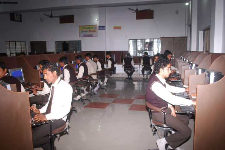 Disha Institute of Science and Technology campus in Bijnor, Uttar Pradesh, India — photo 2