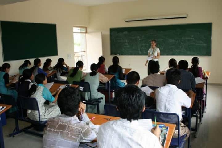 Bajaj College of Management and Technology campus in Gadarpur, Uttarakhand, India — photo 4