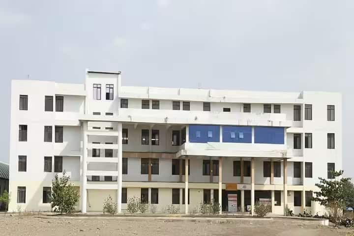 Matoshri Institute of Technology campus in Nashik, Maharashtra, India — photo 5