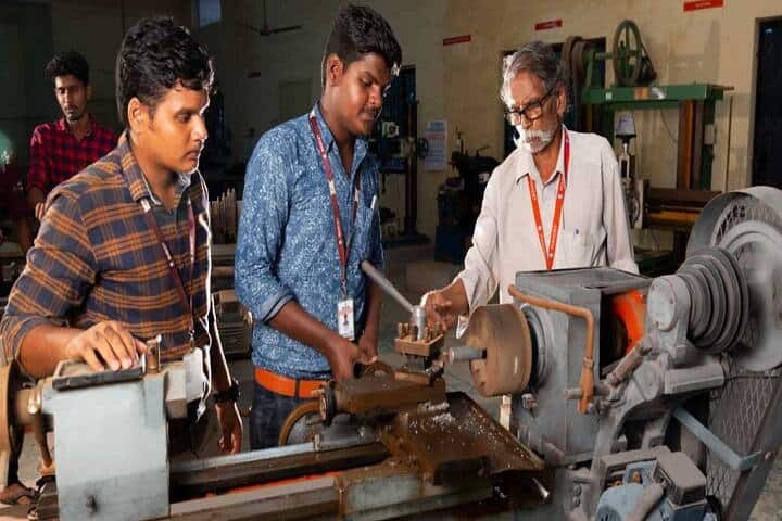 MAM College of Engineering and Technology campus in Tiruchirappalli, Tamil Nadu, India — photo 4