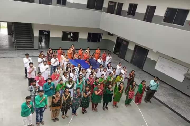 Joyananda College of Education campus in Jamnagar, Gujarat, India — photo 1