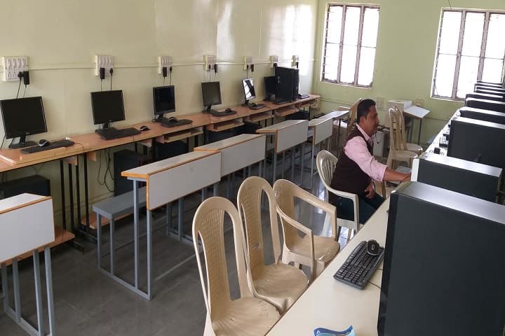 Matoshri Laxmibai Mhetre College of Education campus in Solapur, Maharashtra, India — photo 3
