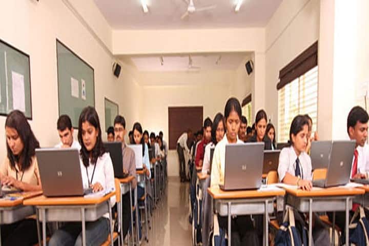 Shanti Smarak Mahavidyalaya Shikshan and Prashikshan Sansthan campus in Faizabad, Uttar Pradesh, India — photo 4