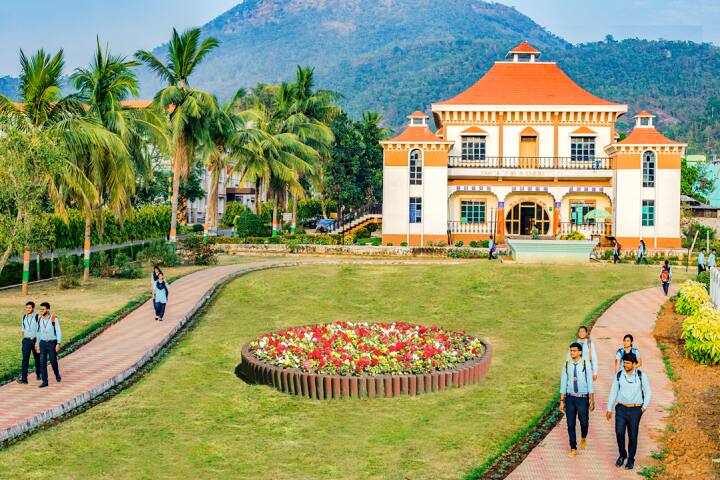 GIET University campus in Gunupur, Odisha, India — photo 4