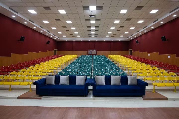 Oriental School of Education campus in Indore, Madhya Pradesh, India — photo 6