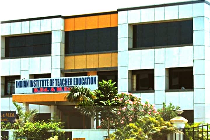 Indian College of Education campus in Vellore, Tamil Nadu, India — photo 1