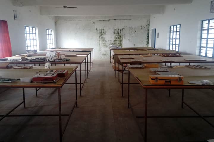 Raadhaa College of Education campus in Dharmapuri, Tamil Nadu, India — photo 4