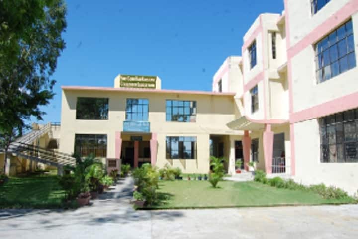 Shri Guru Harkrishan College of Education campus in Jagadhri, Haryana, India — photo 2