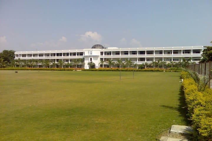 RCPIPER Shirpur campus in Shirpur, Maharashtra, India — photo 2