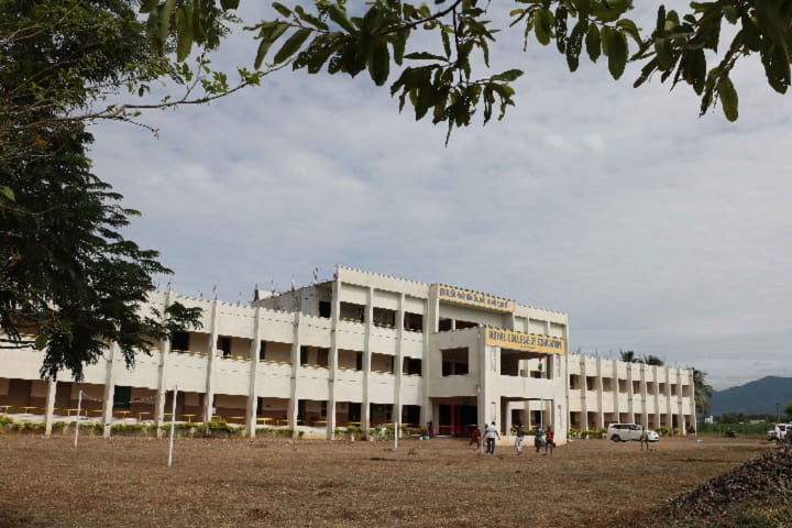 Royal College of Education campus in Madurai, Tamil Nadu, India — photo 1