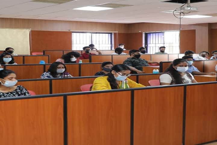Dr GR Damodaran College of Education campus in Coimbatore, Tamil Nadu, India — photo 3