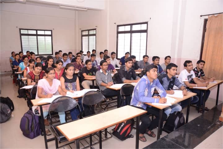 Modern College of Pharmacy Nigdi Pune campus in Pimpri-Chinchwad, Maharashtra, India — photo 5