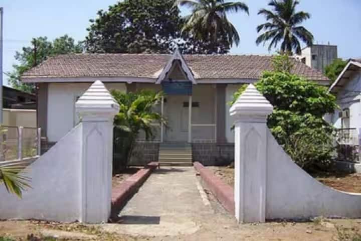 Konkan Muslim Education Society's College of Education campus in Thane, Maharashtra, India — photo 6