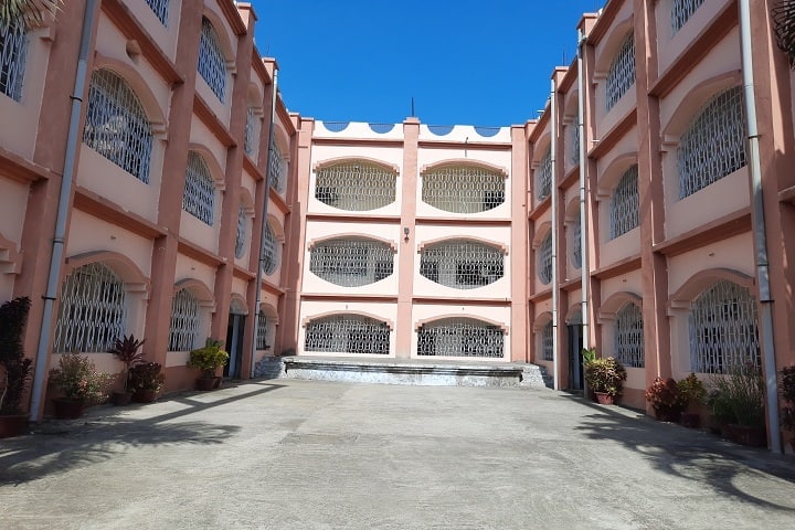 Grizzly College of Education campus in Koderma, Jharkhand, India — photo 1