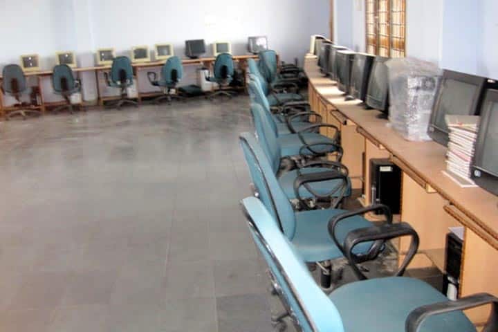 Vikas College of Pharmaceutical Sciences campus in Suryapet, Telangana, India — photo 2