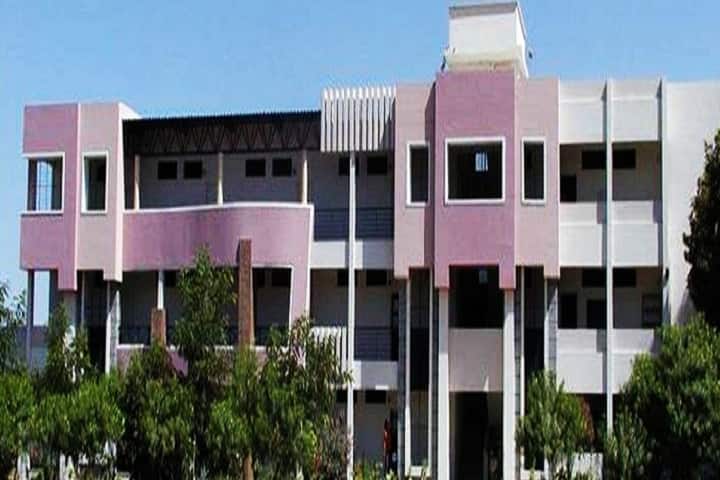 Shivpari Devi Teacher's Training College campus in Patna, Bihar, India — photo 1