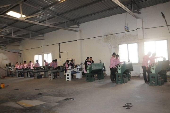 Hon Shri Babanrao Pachpute Vichardhara Trust's Group of Institutions campus in Ahmednagar, Maharashtra, India — photo 5