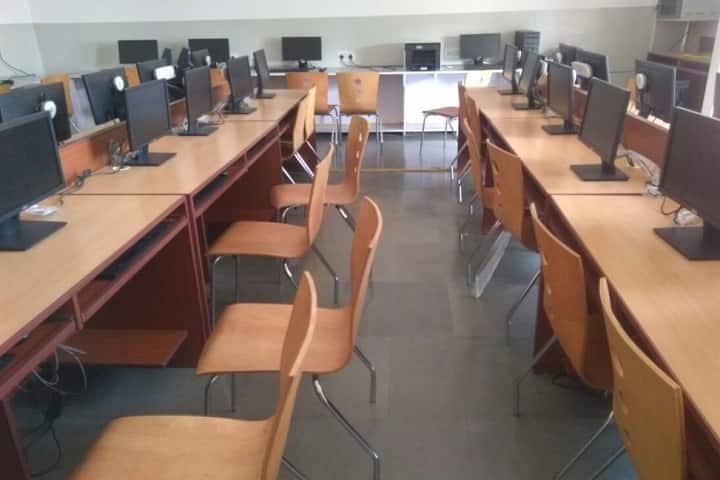 Deep International College of Education campus in Jaipur, Rajasthan, India — photo 3