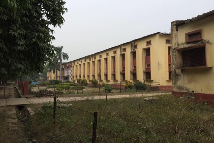 Savitri Bai Phule Government Polytechnic campus in Azamgarh, Uttar Pradesh, India — photo 2
