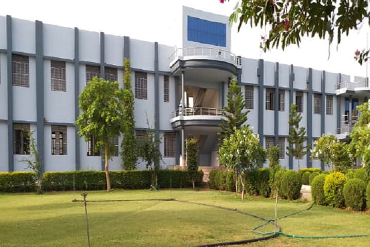 Govindam TT College campus in Sikar, Rajasthan, India — photo 1