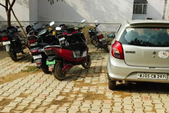 Shri Dau Baba TT College campus in Bharatpur, Rajasthan, India — photo 6