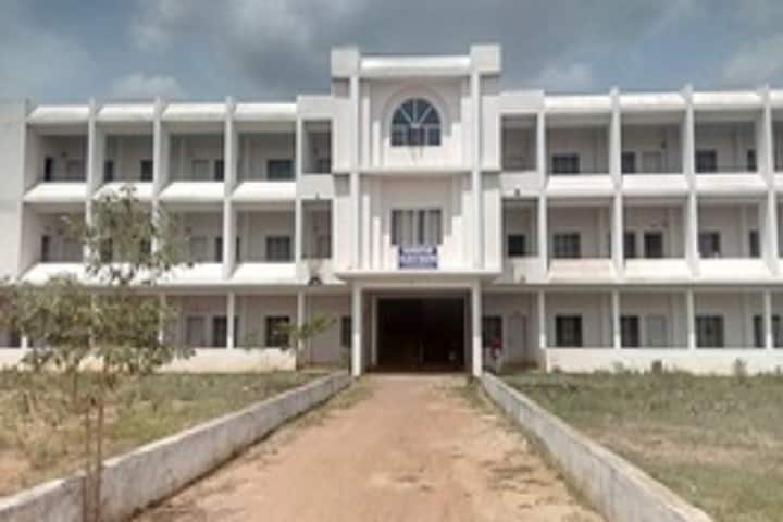 Vandayar College of Education campus in Thanjavur, Tamil Nadu, India — photo 1