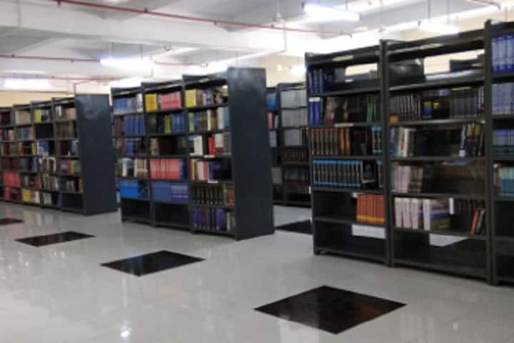 KPC Medical College and Hospital campus in Kolkata, West Bengal, India — photo 5