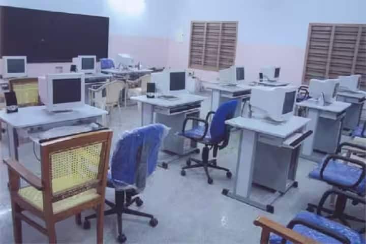 St Thomas Training College campus in Thiruvananthapuram, Kerala, India — photo 5