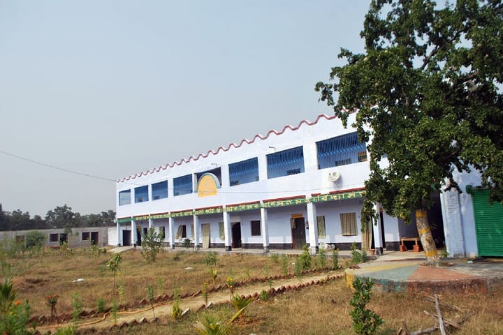 Hura Bipadtaran Pati and Bhadurani Pati PTTI D El Ed College campus in Purulia, West Bengal, India — photo 2