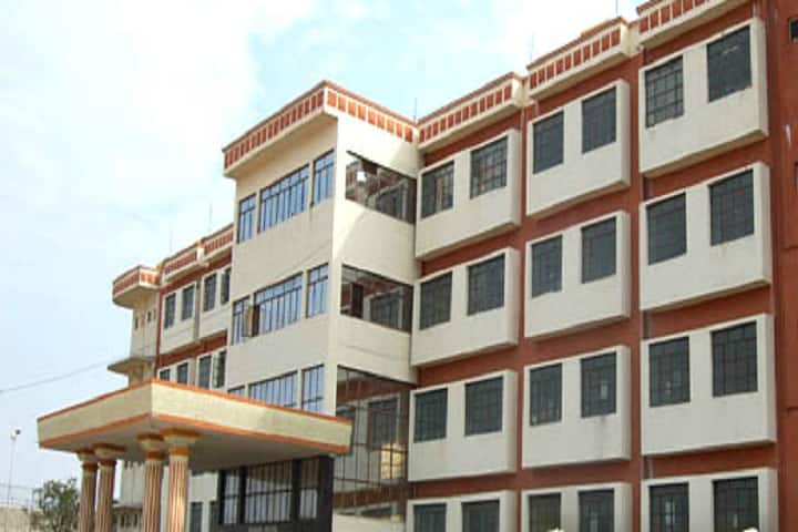 Adhiyamaan College of Engineering campus in Krishnagiri, Tamil Nadu, India — photo 4